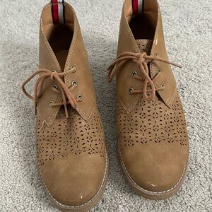 Tommy Hilfiger lace up ankle boots